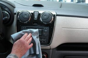 Read more about the article How To Keep Your Car Safe In The Sun