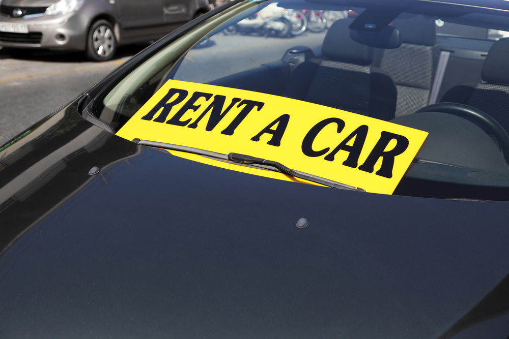 You are currently viewing Rent a car UAE: 3 advantages of renting a car in the UAE
